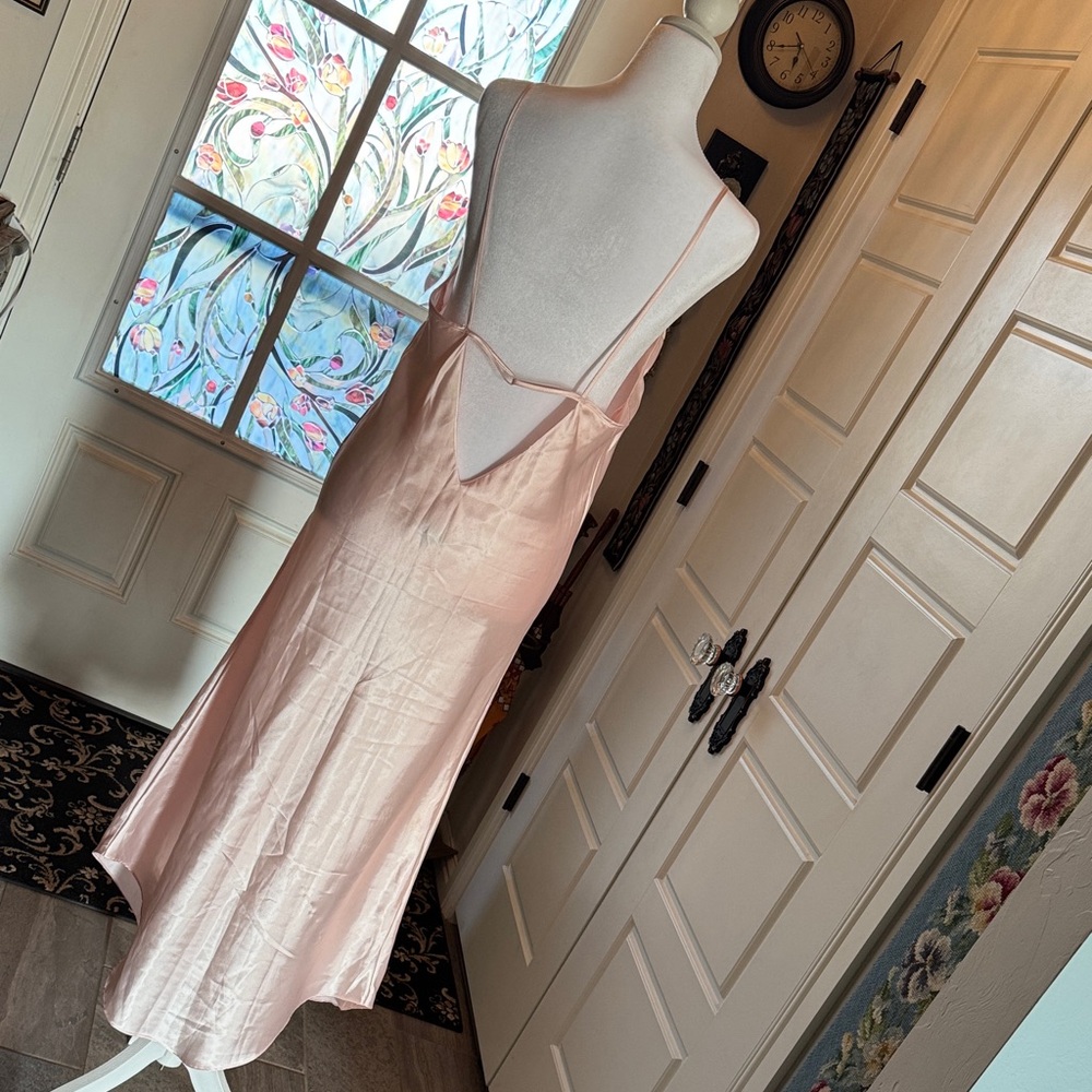 Chic Blush Lace-Accent Slip Dress - Picture 4 of 6